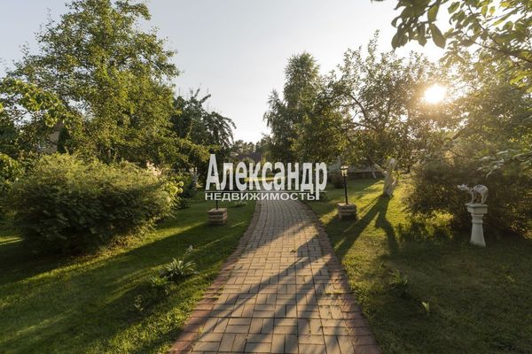 Продам коттедж, Ландышевка п, 120 км от города