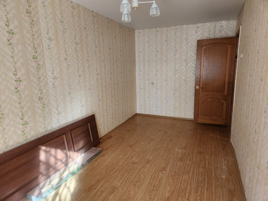 Продам двухкомнатную (2-комн.) квартиру, Комсомольская ул, 7к1, Монино рп