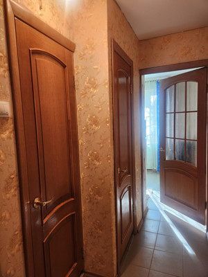 Продам двухкомнатную (2-комн.) квартиру, Комсомольская ул, 7к1, Монино рп