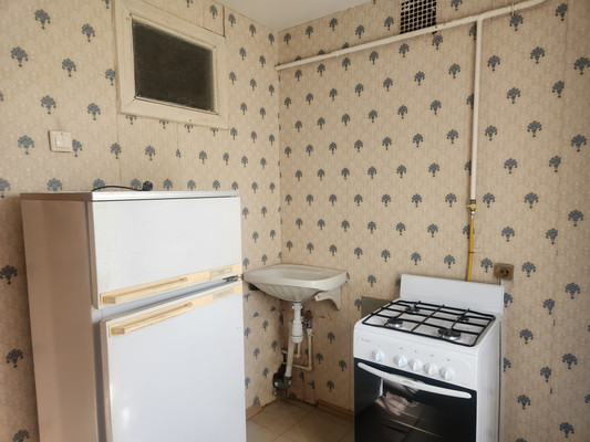 Продам двухкомнатную (2-комн.) квартиру, Комсомольская ул, 7к1, Монино рп
