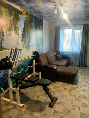 Продам трехкомнатную (3-комн.) квартиру, Октябрьская ул, 59к1, Рязань г