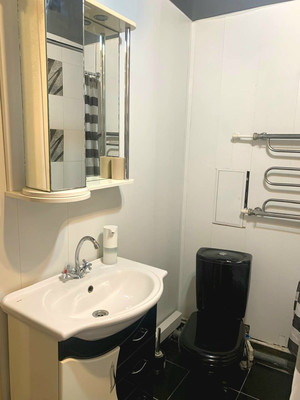 Продам трехкомнатную (3-комн.) квартиру, Октябрьская ул, 59к1, Рязань г