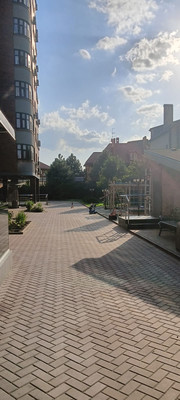 Продам двухкомнатную (2-комн.) квартиру, Коминтерна ул, 82, Ростов-на-Дону г