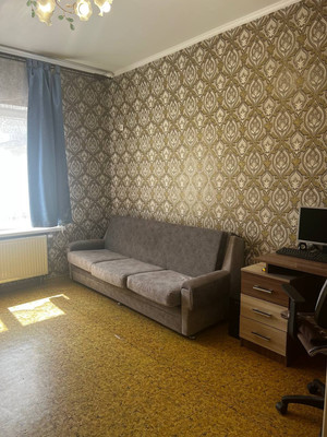 Продам трехкомнатную (3-комн.) квартиру, Киевская ул, 179б, Симферополь г