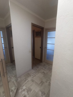 Продам двухкомнатную (2-комн.) квартиру, Поповкина ул, 16, Симферополь г