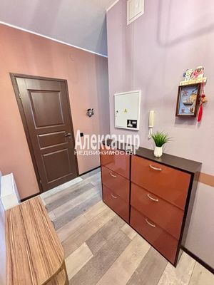 Продам однокомнатную (1-комн.) квартиру, Мебельная ул, 49/92, Санкт-Петербург г