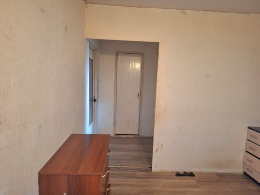 Продам трехкомнатную (3-комн.) квартиру, Новоселов ул, 8, Гатчина г