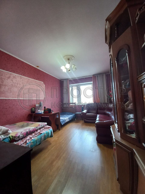 Продам двухкомнатную (2-комн.) квартиру, Верхние Поля ул, 14к1, Москва г