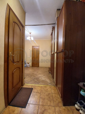 Продам двухкомнатную (2-комн.) квартиру, Верхние Поля ул, 14к1, Москва г