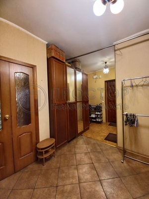 Продам двухкомнатную (2-комн.) квартиру, Верхние Поля ул, 14к1, Москва г