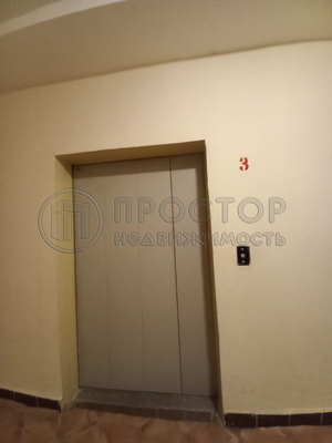 Продам двухкомнатную (2-комн.) квартиру, Верхние Поля ул, 14к1, Москва г