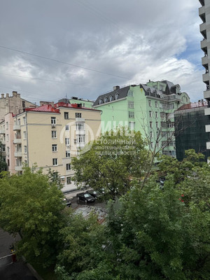 Продам многокомнатную квартиру, Новинский б-р, 10, Москва г