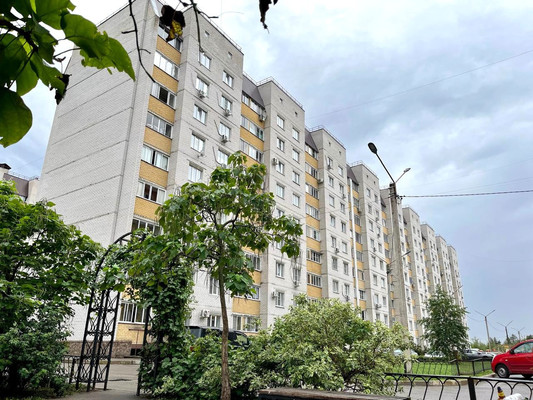 Продам двухкомнатную (2-комн.) квартиру, Федора Тютчева ул, 95Е, Воронеж г