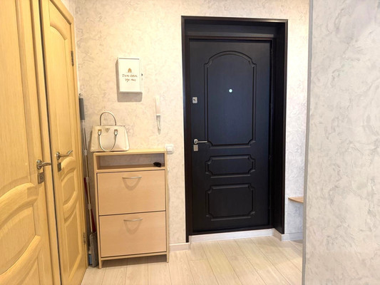 Продам двухкомнатную (2-комн.) квартиру, Федора Тютчева ул, 95Е, Воронеж г