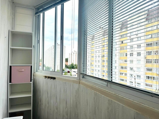 Продам двухкомнатную (2-комн.) квартиру, Федора Тютчева ул, 95Е, Воронеж г