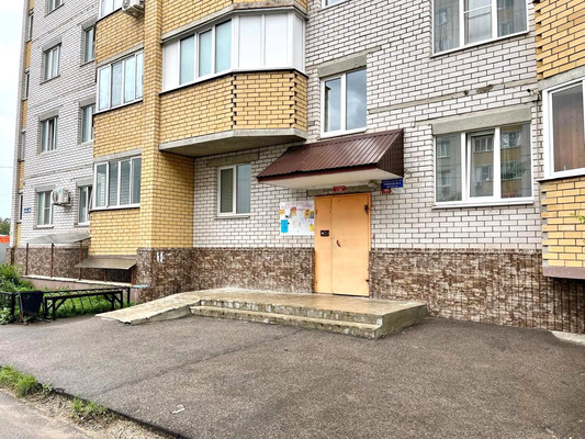 Продам двухкомнатную (2-комн.) квартиру, Федора Тютчева ул, 95Е, Воронеж г
