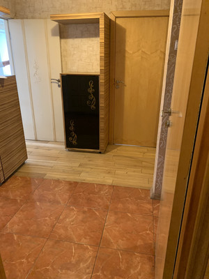 Продам двухкомнатную (2-комн.) квартиру, Школьная ул, 5кА, Молоково с