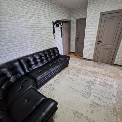 Продам трехкомнатную (3-комн.) квартиру, Строительный пер, 8к1, Иркутск г