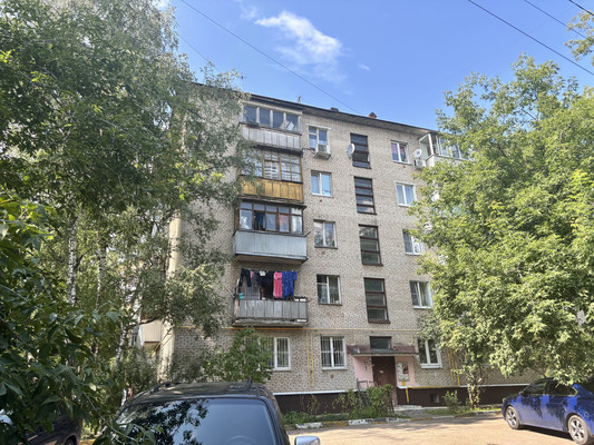 Продам двухкомнатную (2-комн.) квартиру, Б.Учительская ул, 11, Родники дп