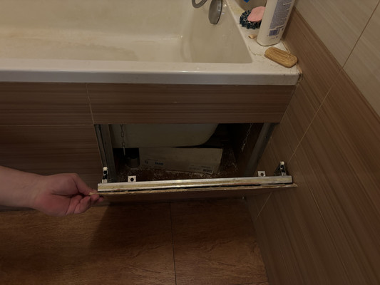 Продам трехкомнатную (3-комн.) квартиру, 8 Марта ул, 97, Екатеринбург г