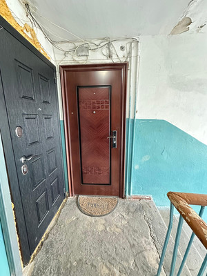 Продам трехкомнатную (3-комн.) квартиру, Ленина пр-кт, 45, Нальчик г