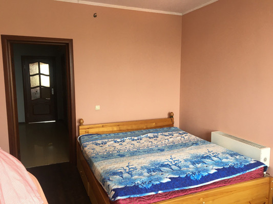 Продам трехкомнатную (3-комн.) квартиру, Старо-Кузьмихинская ул, 48, Иркутск г