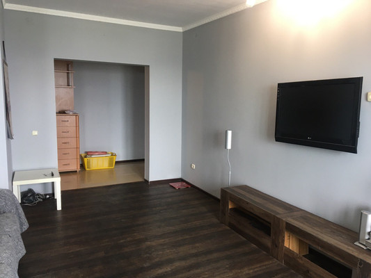 Продам трехкомнатную (3-комн.) квартиру, Старо-Кузьмихинская ул, 48, Иркутск г