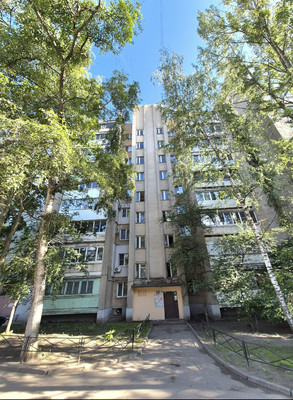 Продам трехкомнатную (3-комн.) квартиру, Хользунова ул, 111, Воронеж г