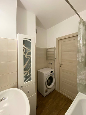 Продам двухкомнатную (2-комн.) квартиру, Васнецовский пр-кт, 18, Санкт-Петербург г