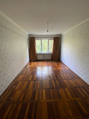 Продам трехкомнатную (3-комн.) квартиру, Советской Армии ул, 6, Армавир г