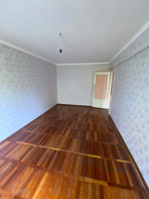 Продам трехкомнатную (3-комн.) квартиру, Советской Армии ул, 6, Армавир г