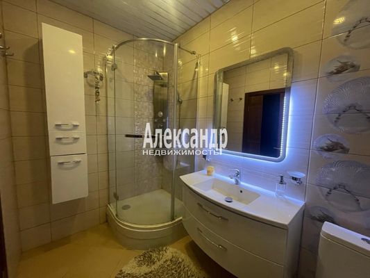 Продам двухкомнатную (2-комн.) квартиру, Новоладожская ул, 95/2, Всеволожск г