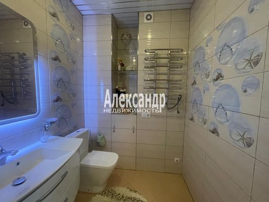 Продам двухкомнатную (2-комн.) квартиру, Новоладожская ул, 95/2, Всеволожск г