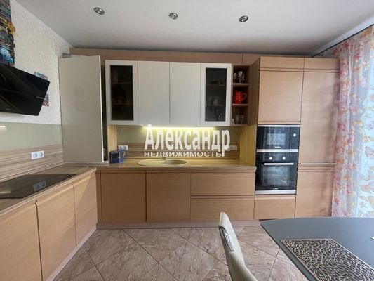 Продам двухкомнатную (2-комн.) квартиру, Новоладожская ул, 95/2, Всеволожск г