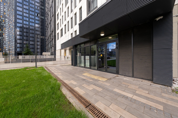 Продам трехкомнатную (3-комн.) квартиру, Шмитовский проезд, 39к6, Москва г