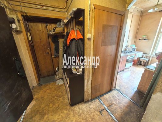 Продам комнату в 3-комн. квартире, Ольминского ул, 8, Санкт-Петербург г