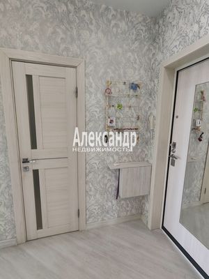 Продам однокомнатную (1-комн.) квартиру, Маршала Блюхера пр-кт, 7к1, Санкт-Петербург г
