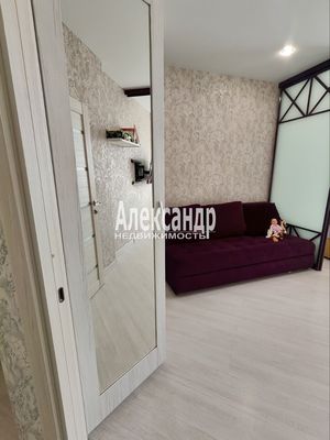 Продам однокомнатную (1-комн.) квартиру, Маршала Блюхера пр-кт, 7к1, Санкт-Петербург г