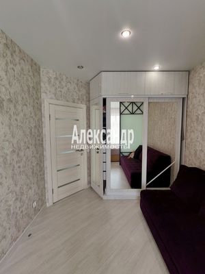 Продам однокомнатную (1-комн.) квартиру, Маршала Блюхера пр-кт, 7к1, Санкт-Петербург г