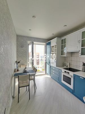 Продам однокомнатную (1-комн.) квартиру, Маршала Блюхера пр-кт, 7к1, Санкт-Петербург г