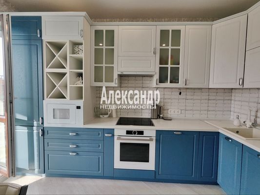 Продам однокомнатную (1-комн.) квартиру, Маршала Блюхера пр-кт, 7к1, Санкт-Петербург г