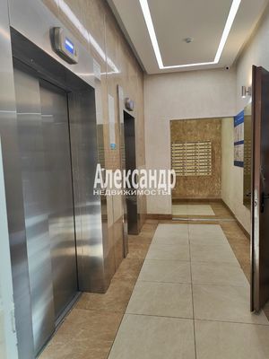 Продам однокомнатную (1-комн.) квартиру, Маршала Блюхера пр-кт, 7к1, Санкт-Петербург г