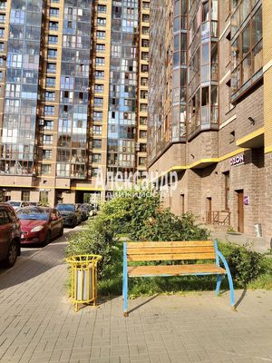 Продам однокомнатную (1-комн.) квартиру, Маршала Блюхера пр-кт, 7к1, Санкт-Петербург г