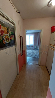 Продам двухкомнатную (2-комн.) квартиру, Братская ул, 15к3, Москва г