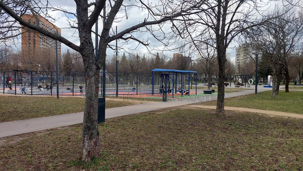 Продам двухкомнатную (2-комн.) квартиру, Братская ул, 15к3, Москва г