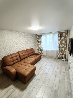 Продам двухкомнатную (2-комн.) квартиру, 1, Константиново с