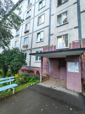 Продам двухкомнатную (2-комн.) квартиру, 1, Константиново с