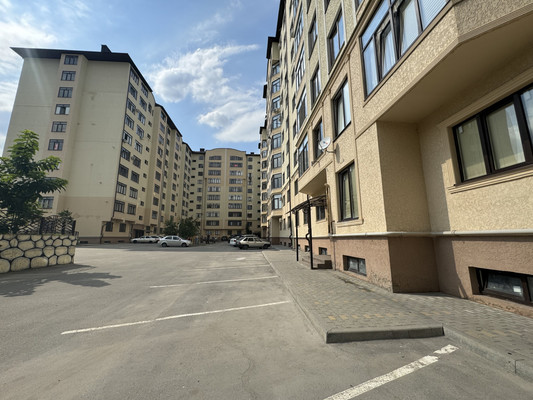 Продам двухкомнатную (2-комн.) квартиру, Шарданова ул, 48, Нальчик г
