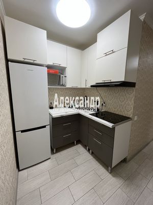 Продам однокомнатную (1-комн.) квартиру, Шоссе в Лаврики ул, 67, Мурино п
