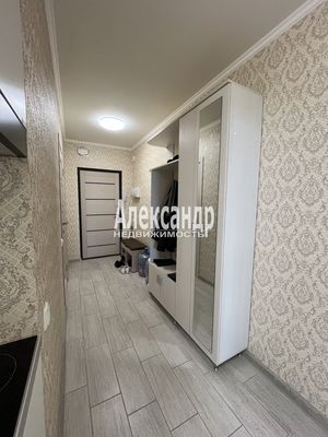 Продам однокомнатную (1-комн.) квартиру, Шоссе в Лаврики ул, 67, Мурино п